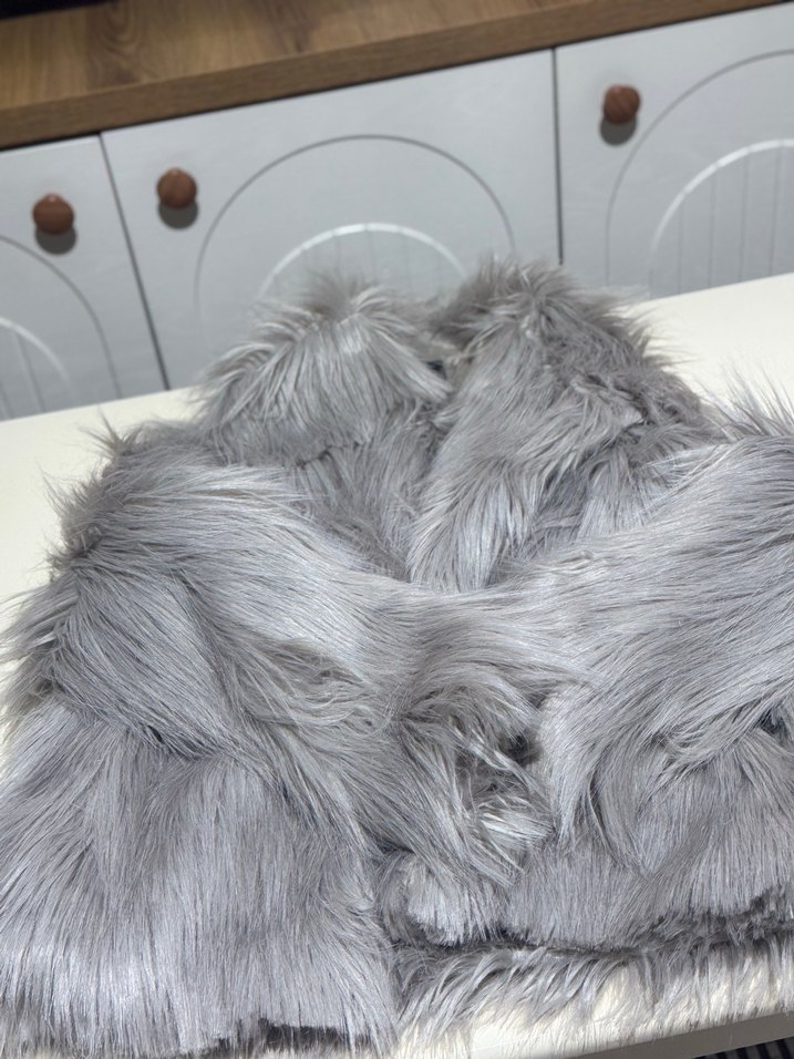 Gri Midi Boy Sokak Stili Kadın Suni Kürk - Görsel 3