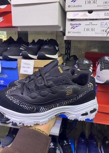 Skechers Kadın Siyah Renkli Yılan Desenli Spor Ayakkabı - Görsel 2