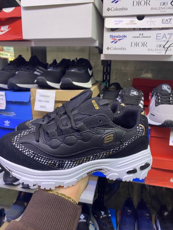 Skechers Kadın Siyah Renkli Yılan Desenli Spor Ayakkabı - Görsel 2