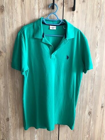 Polo yaka tişörr