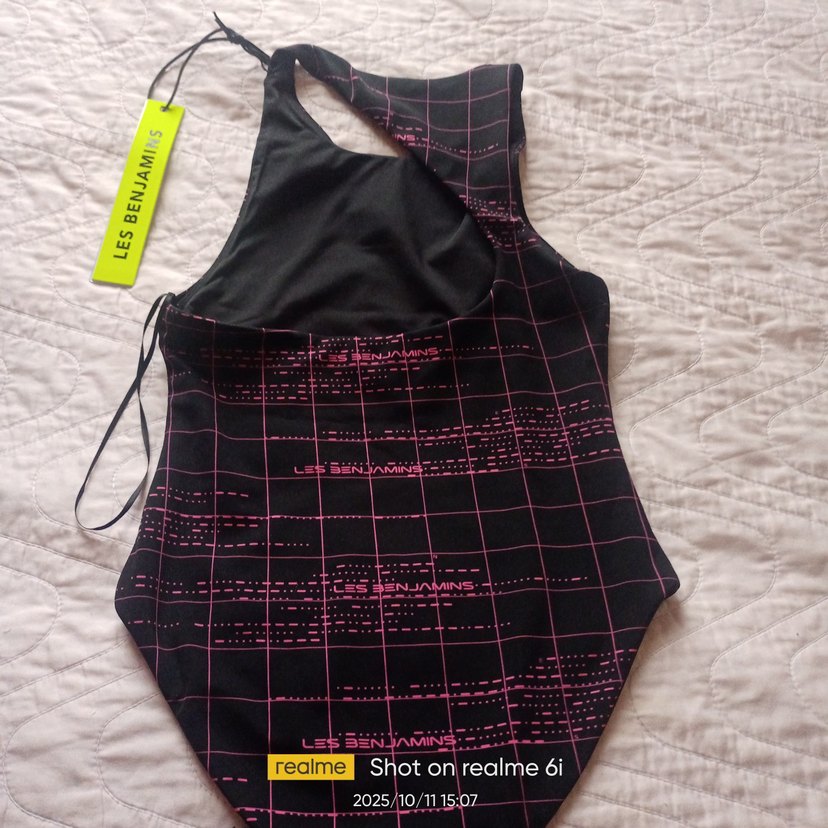 Pembe Desenli İnce Askılı Kadın Mayo - Görsel 4