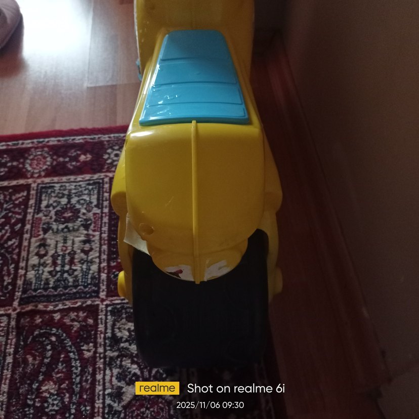 Sarı Renkli Çocuk iki kalin Tekerlekli motosiklet - Görsel 4