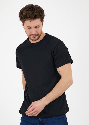 LC Waikiki tüm renkler mevcuttur s,m,L,xl,xxl bedenler mevcut Erkek Tişört