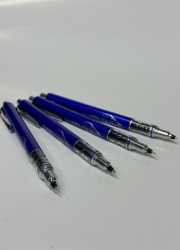 Uni-Ball KuruToga Advance Limited Express Versatil Uçlu Mekanik