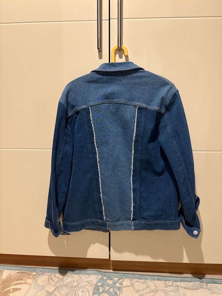 Düğmeli Bol Kesim Kadın Mavi Denim Ceket - Görsel 3