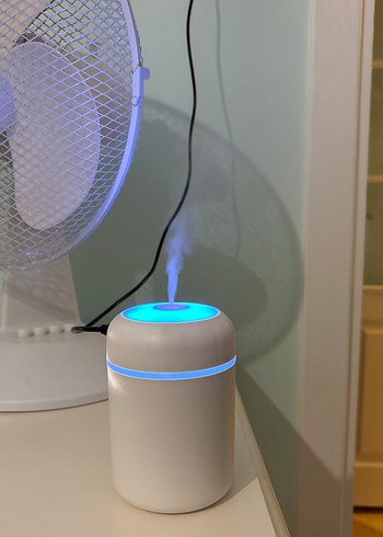 Diğer LED ışıklı beyaz hava nemlendirici