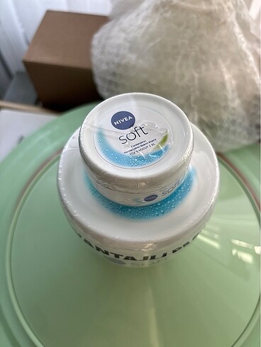 Nivea Nivea nemlendirici el ve vücut kremi