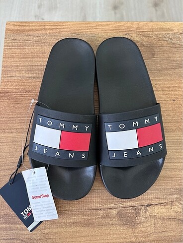 Tommy hilfiger bayan terlik