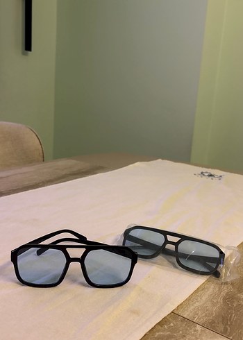Şeffaf Siyah Unisex Gözlük