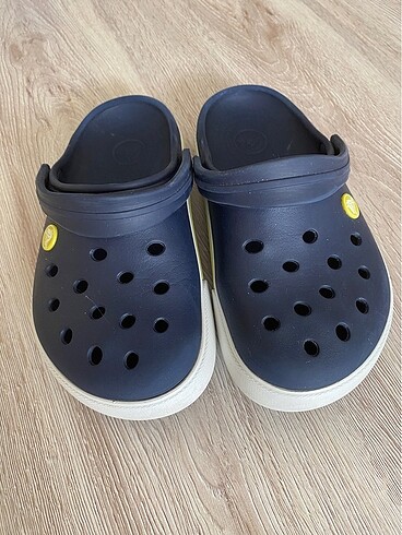 Crocs terlik