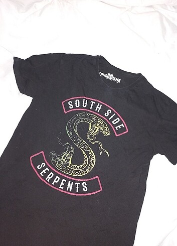Diğer Siyah South side serpents tişört (Riverdale dizisi)