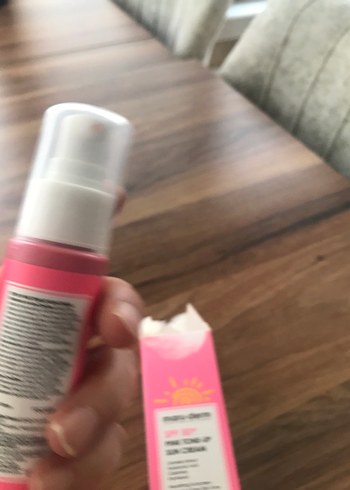 Maru-Derm SPF50+ Pembe Tonlu Güneş Kremi 50 ml - Görsel 5