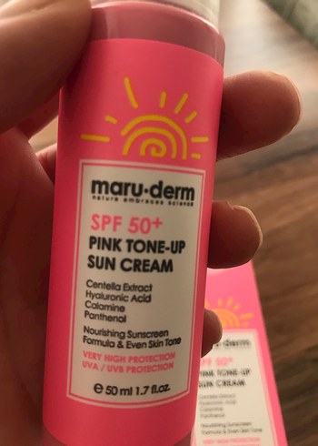 Maru-Derm SPF50+ Pembe Tonlu Güneş Kremi 50 ml - Görsel 4