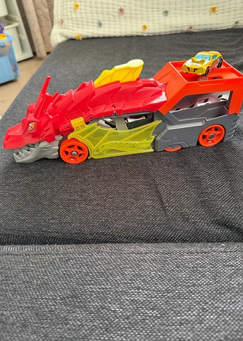 Hot Wheels Ejderha Temalı Oyuncak Araba - Görsel 6