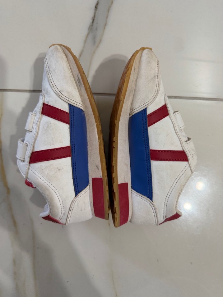 LacosteRenkli Baskılı Erkek Çocuk Spor Ayakkabı - Görsel 4