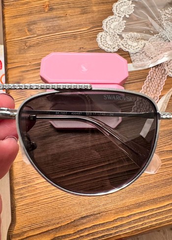 Swarovski Kadın Güneş Gözlüğü - Görsel 3