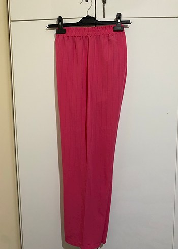 Pembe tesettür pantolonlu takım - Görsel 2