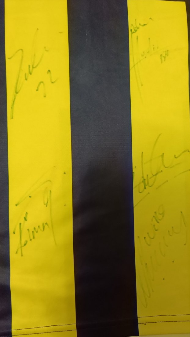 İmzalı Orijinal Fenerbahçe Forması - Görsel 5