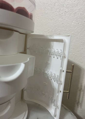 Beyaz Makyaj Organizerı Kapaklı - Görsel 4