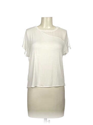Mango T-shirt %70 İndirimli.