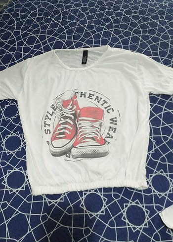 Beyaz Baskılı Tişört - Görsel 4