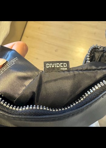 H&M Siyah Deri Tokalı Goth Çanta - Görsel 3