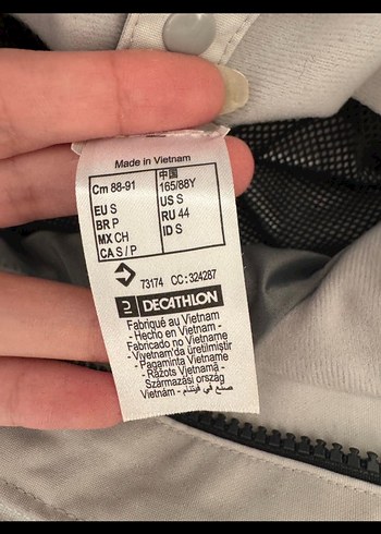 Decathlon yağmurluk mont - Görsel 3