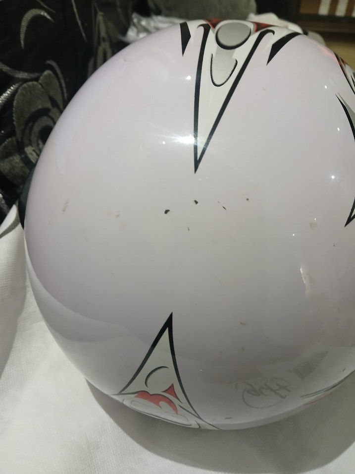 Beyaz Baskılı Biker Kask - Görsel 4