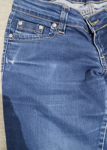 28 bedene uyumlu.Kadın MaviDar Kesim Jean - Görsel 4