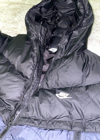 Nike Siyah Kapüşonlu Erkek Mont - Görsel 9