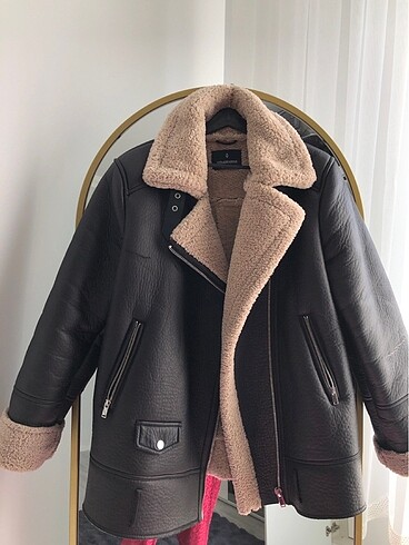 Stradivarius mont