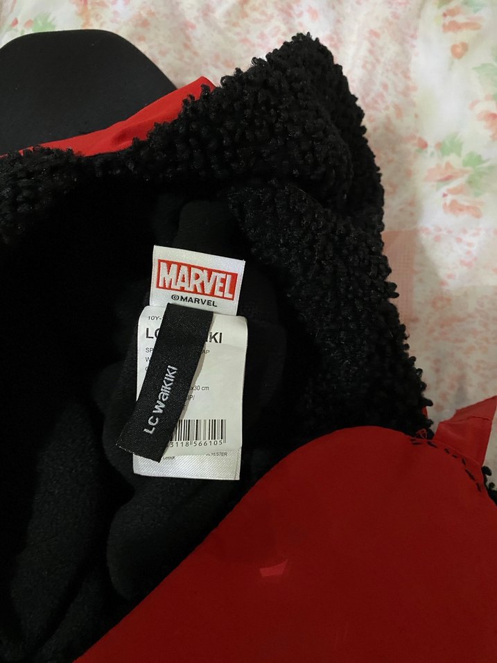 Kırmızı Erkek Çocuk Goth Bere - Görsel 2