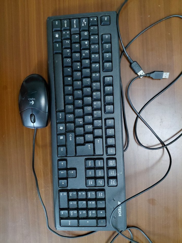 Siyah Kablolu Klavye ve Mouse Seti - Görsel 2