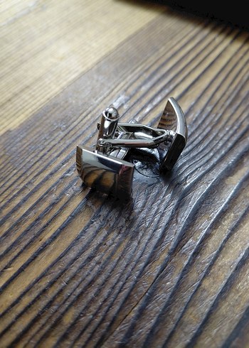 Şık ve Klasik Gümüş Rengi Metal Kol Düğmesi - Özel Kutulu - Görsel 4