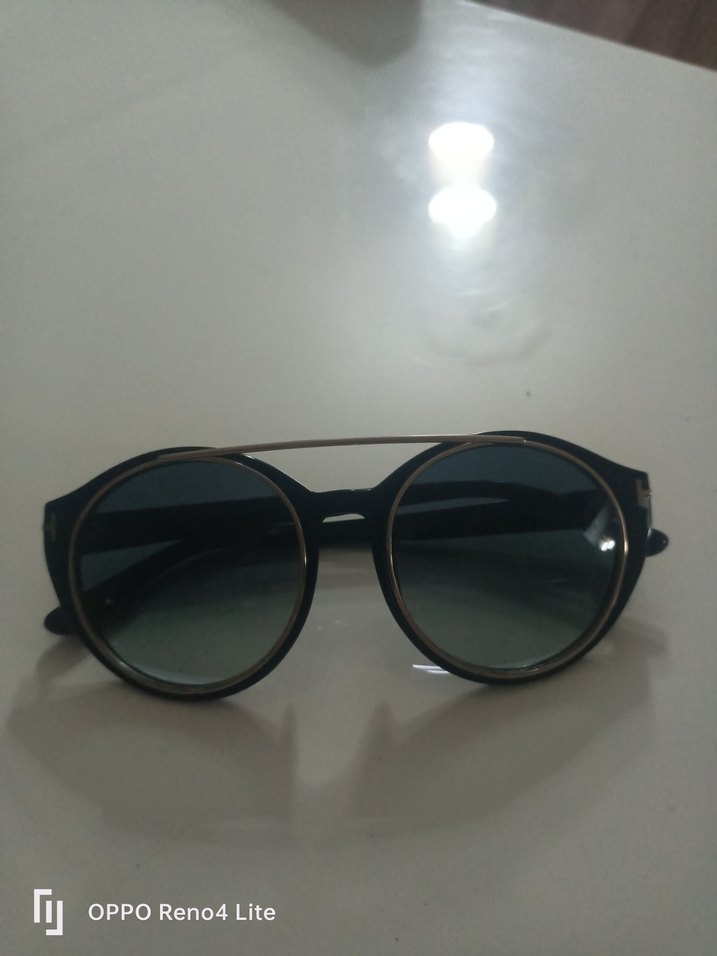 Klasik Bej Tokalı Kadın Gözlüğü - Görsel 2