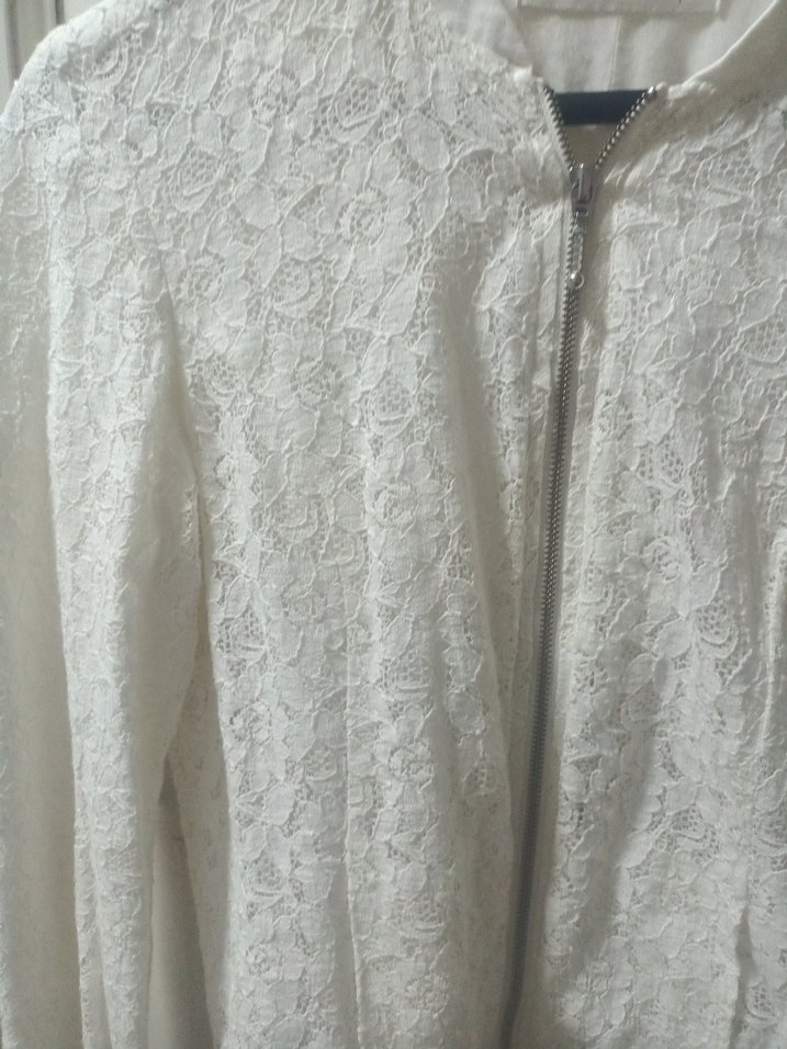 Dantel Detaylı Beyaz Kadın Ceket - Görsel 2