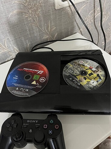 Playstation 3 Superslim 12Gb SSD