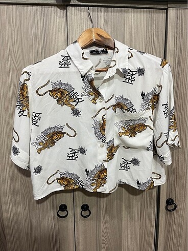 Bershka Gömlek