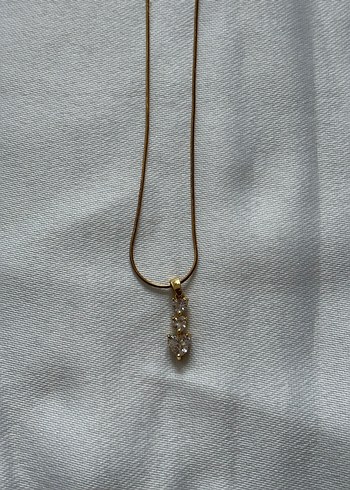 Çelik Y kolye - Görsel 3