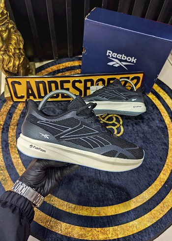 Reebok 40
