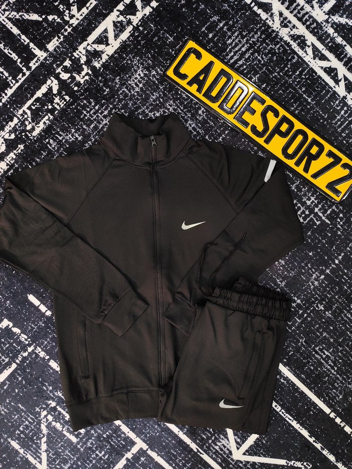 Erkek Siyah Fermuarlı Eşofman Takımı - Görsel 4