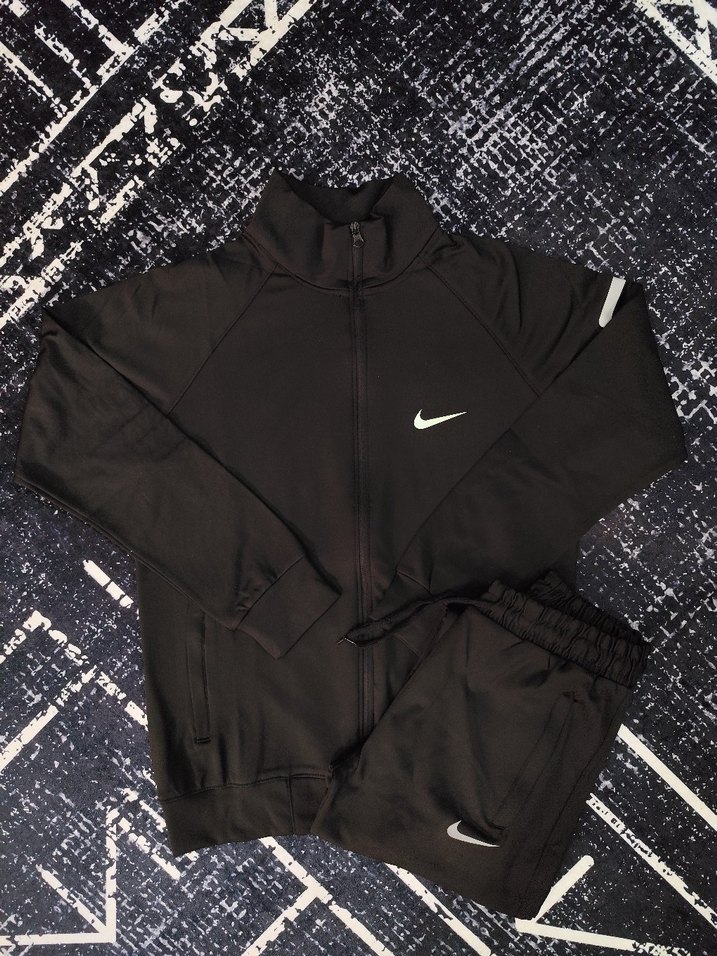 Erkek Siyah Nike Fermuarlı Yüksek Yakalı Sweatshirt - Görsel 4