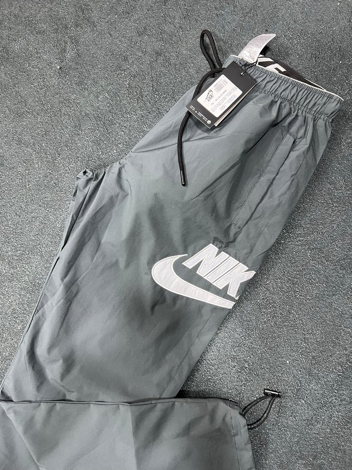 Gri Nike Outdoor Erkek Eşofman Altı - Görsel 2