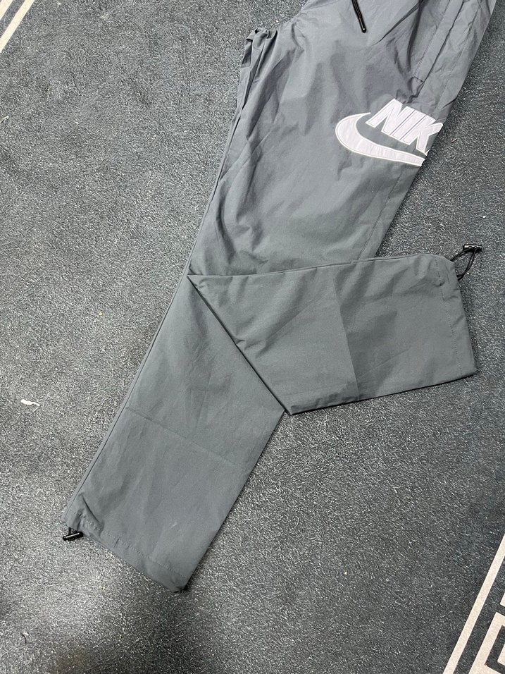 Gri Nike Outdoor Erkek Eşofman Altı - Görsel 3