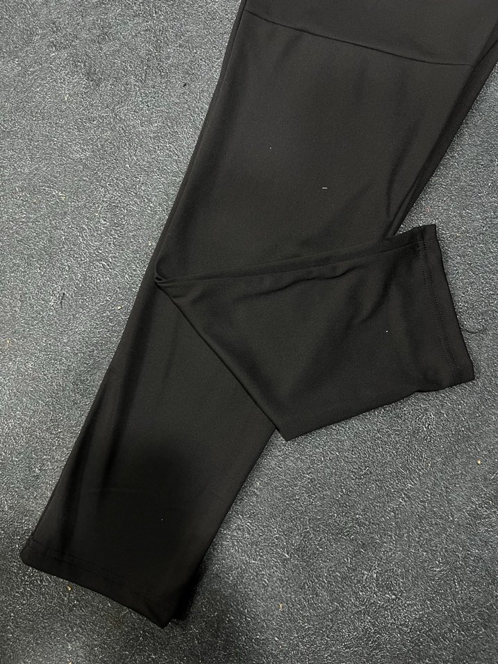 Siyah Kadın Spor Takım Under Armour - Görsel 3