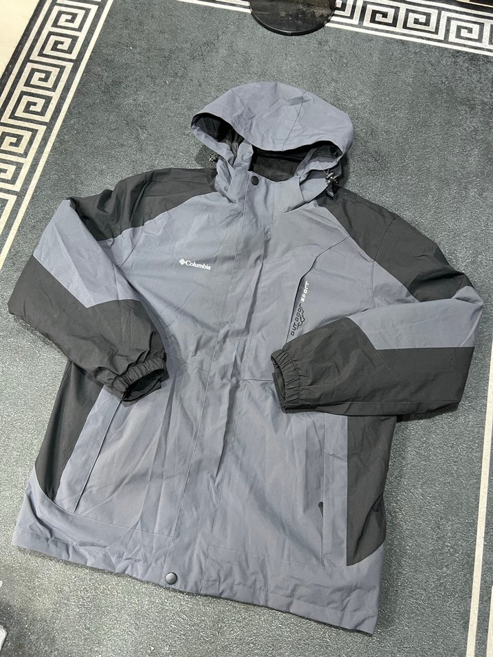 Columbia Gri Kapüşonlu Erkek Mont - Görsel 5