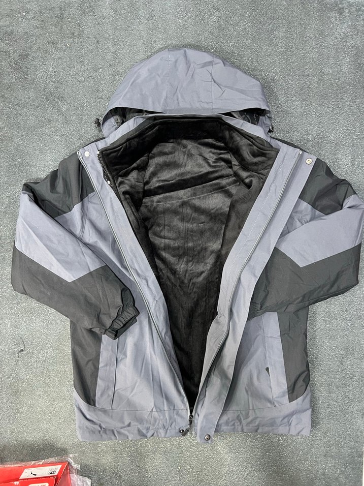 Columbia Gri Kapüşonlu Erkek Mont - Görsel 4