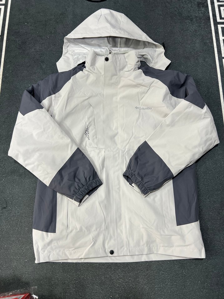 Gri Kapüşonlu Erkek Spor Mont - Görsel 3