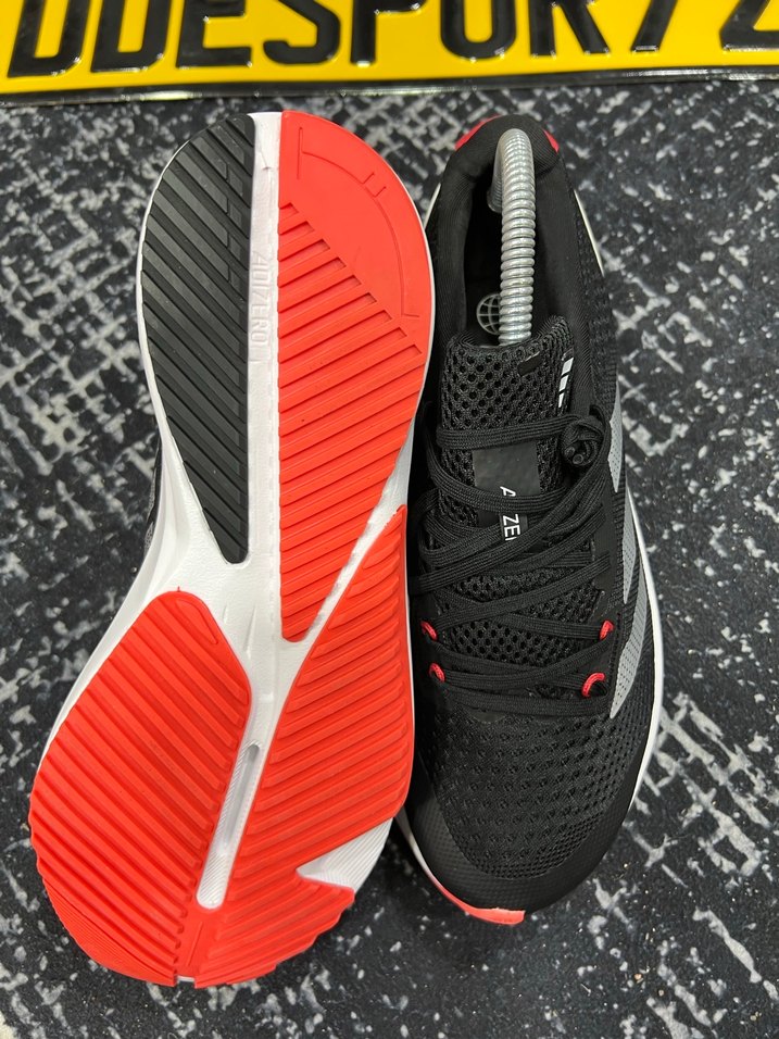 Renkli Detaylı Siyah Erkek Spor Ayakkabı - Görsel 5