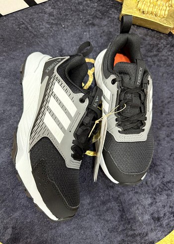 Adidas ORJİNAL ADİDAS TERREX SPOR AYAKKABI 37.5 NUMARA YAZLIK FİLELİ.